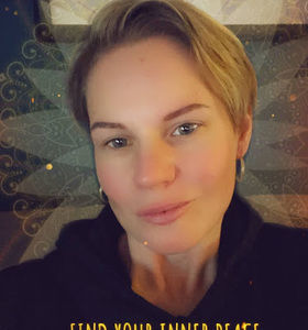 Meet your Posher, Mandy